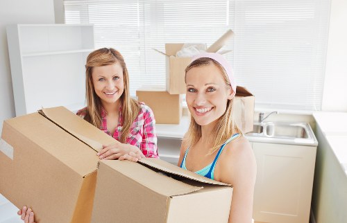 Efficient packing services in Manwithvan E8